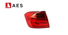 BMW 24S312002R - PILOTO TRASERO EXTERIOR DERECHO - 2012 / 2015