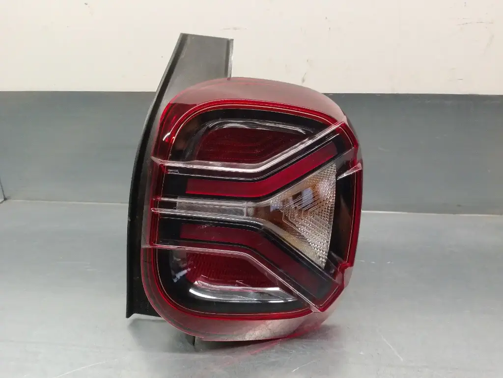 [AES51-DD22-002R] TAIL LAMP RH 265509473R 265507316R 265509473R 265507316R