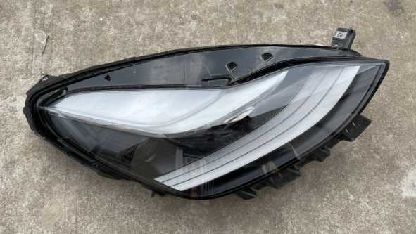 [AES31-M321-001R] Faro delantero derecha Tesla Model 3 2021 OEM: 1514953-00-A, FY-M3-21-001 R