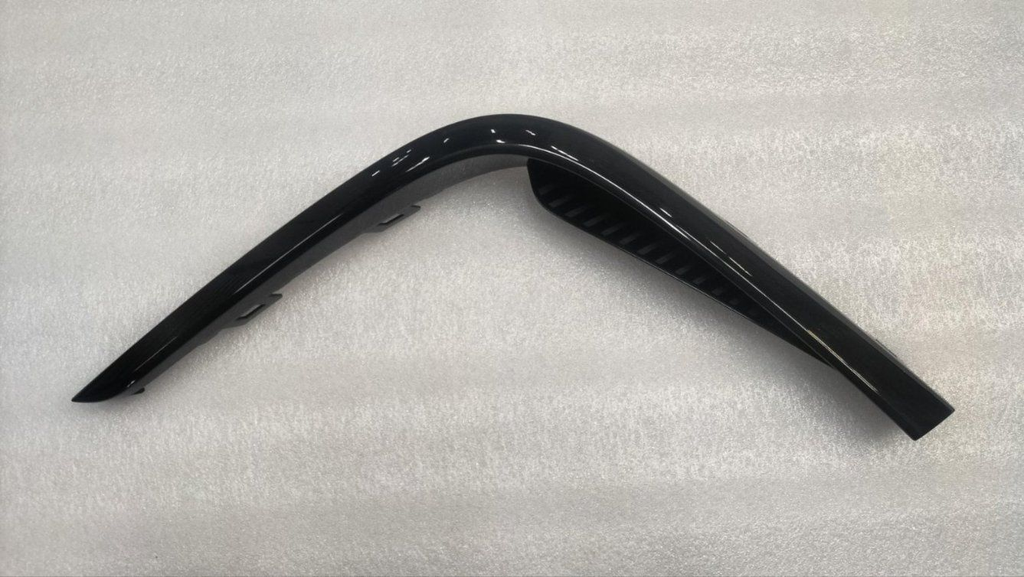 [AES43-DOP21-038R] MOLDURA PARACHOQUE DELANTERO DERECHO BYD / DOLPHIN 2021  OEM: EM2EU-2803122