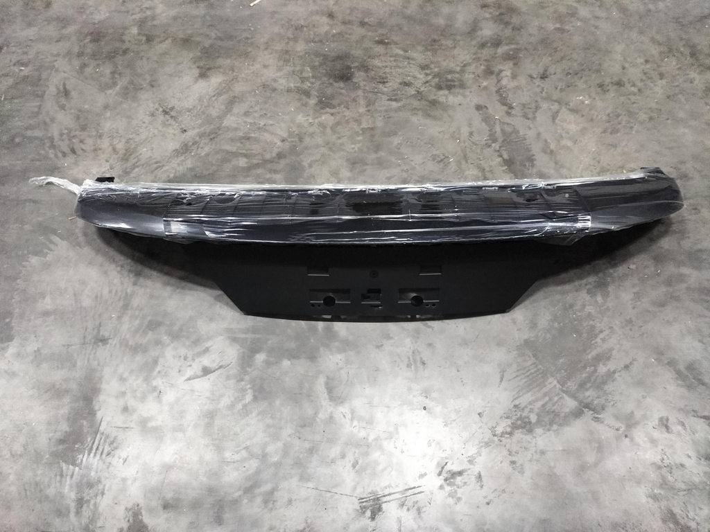 [AES43-DOP21-008U] PARACHOQUE TRACERO BAJO BYD / DOLPHIN 2021  OEM: EM2EU-2804112