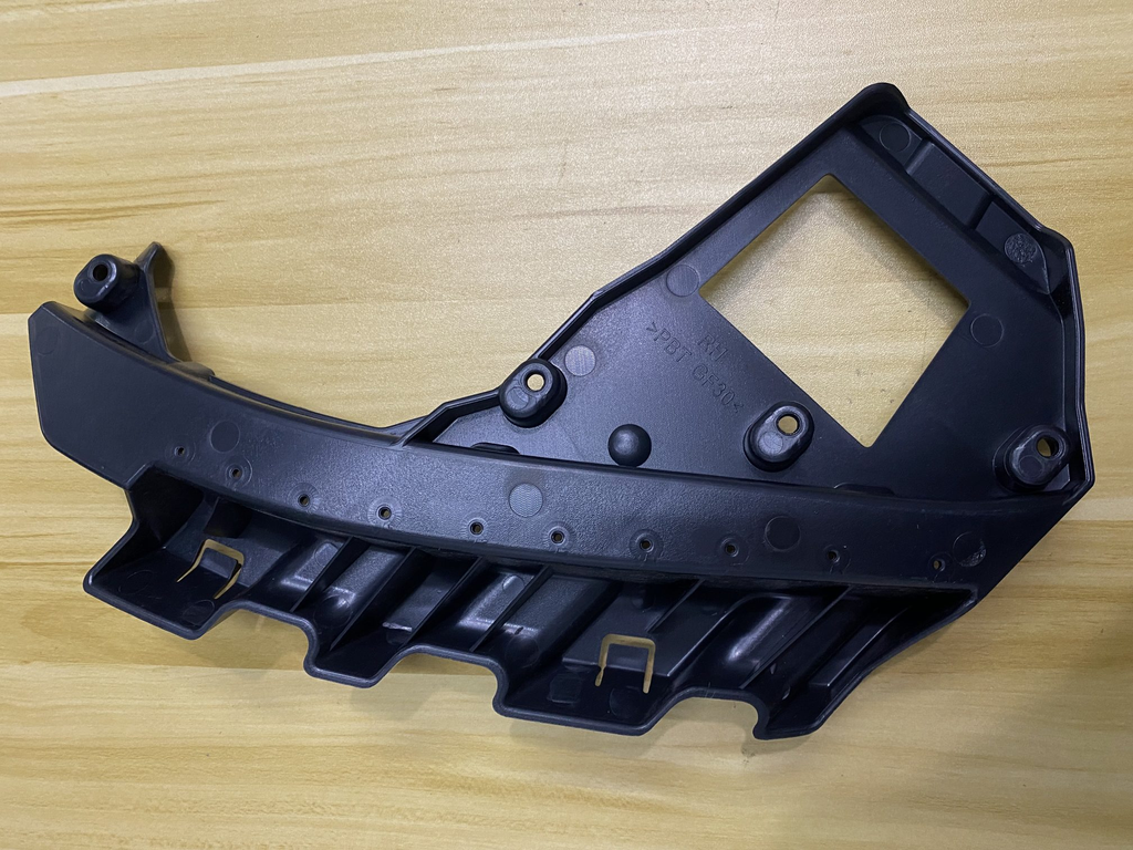 [AES31-M3-033R] HEAD LAMP BRACKET (R) 1077372-10-B