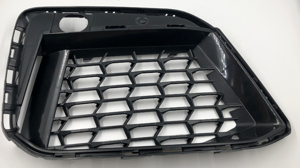 2022 Marco de la luz antiniebla L  OEM 51118747847