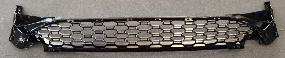 Front bumper grille (Middle) W/0 HOLE  51118089751