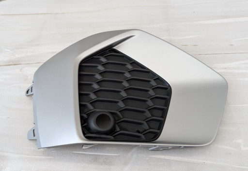 [8Y0 807 672] [AES22-A321-004R] A3 21 FOG LAMP GRILLE/NORMAL/R 8Y0 807 672 8Y0807672 8Y0 807 672